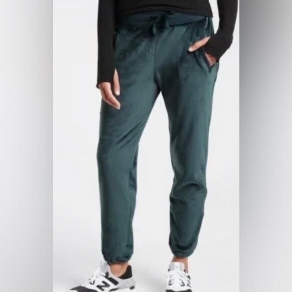 NWT Athleta Double Cozy Karma Jogger (teal green) Small